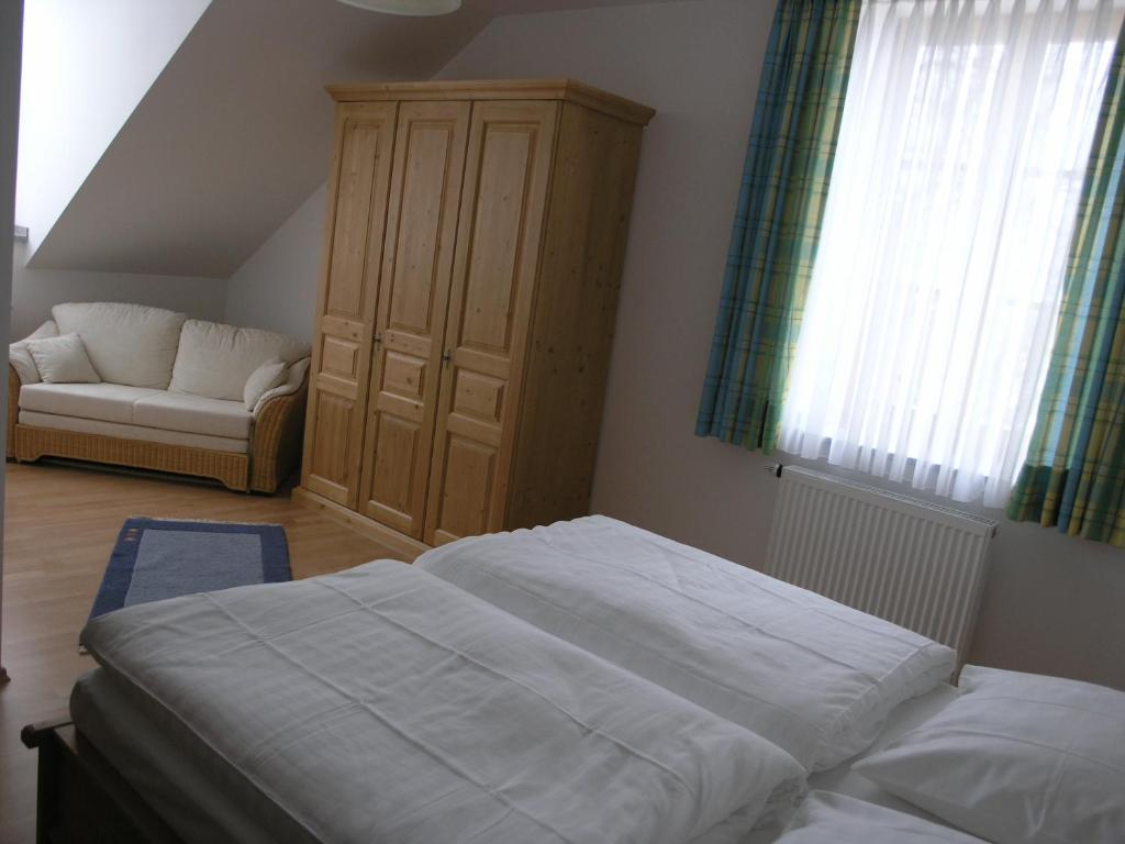 Landgasthof Und Hotel Forchhammer Pliening Camera foto
