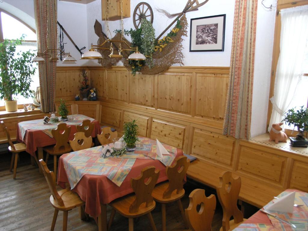 Landgasthof Und Hotel Forchhammer Pliening Esterno foto